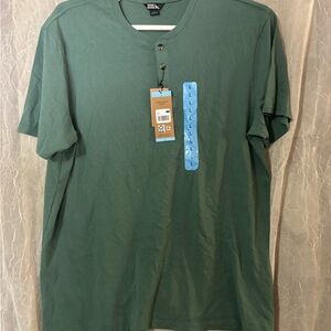 Eddie Bauer Forest Green Short Sleeve Hen